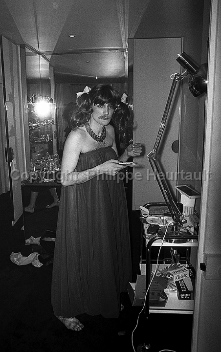 Dressing up 49